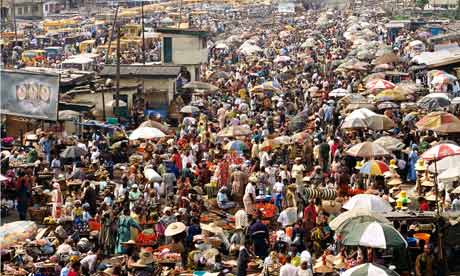 Nigeria overcrowded street